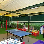 Near With Pool Дом отдыха Чефалу