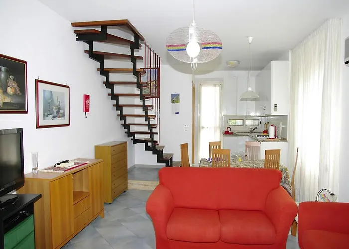 別荘 Near With Pool チェファル